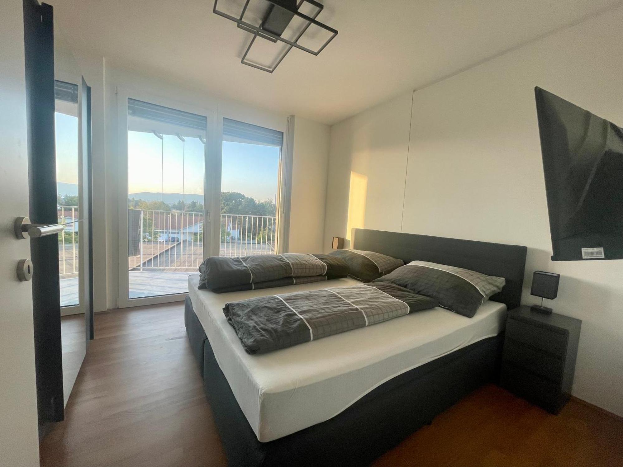 Luxusapartment Mit 40 Qm Terrasse, E-Parkplatz Und Parkplatz Graz Exterior foto